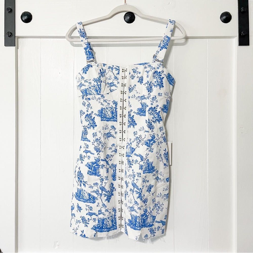 For Love And Lemons Monika Mini Dress Floral Blue White Size Medium NWT - Picture 5 of 13